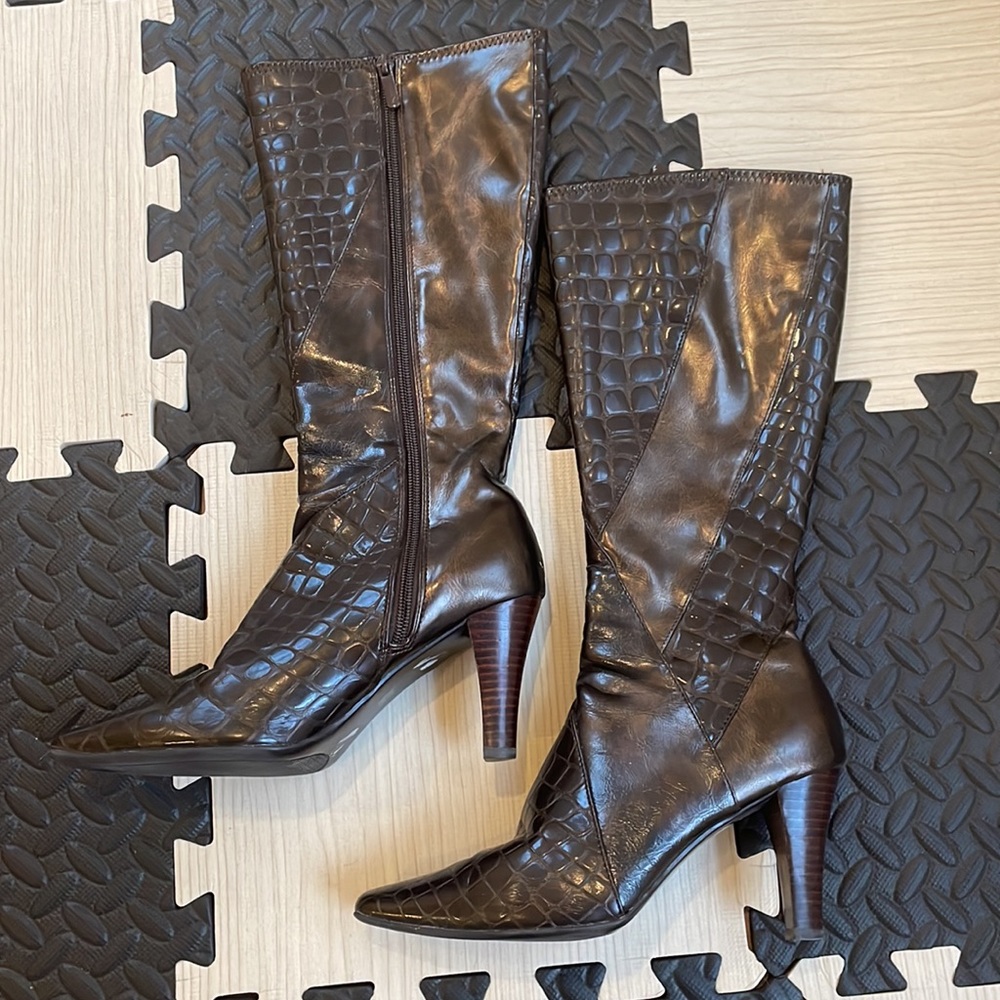 Impo Stretch Boots | Brown Pleather Animal Print | Women’s Size 7 1/2 M